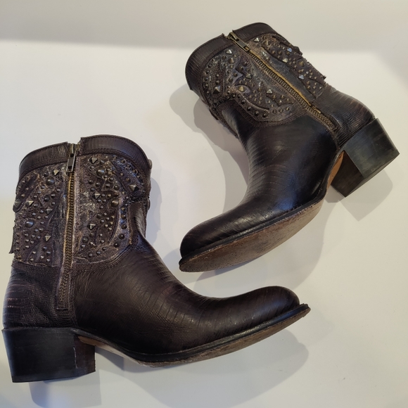 Frye Deborah Deco Short Boots Dark Brown - Picture 7 of 12